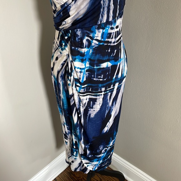 Adrianna Papell tie die blue dress perfect - Picture 3 of 9